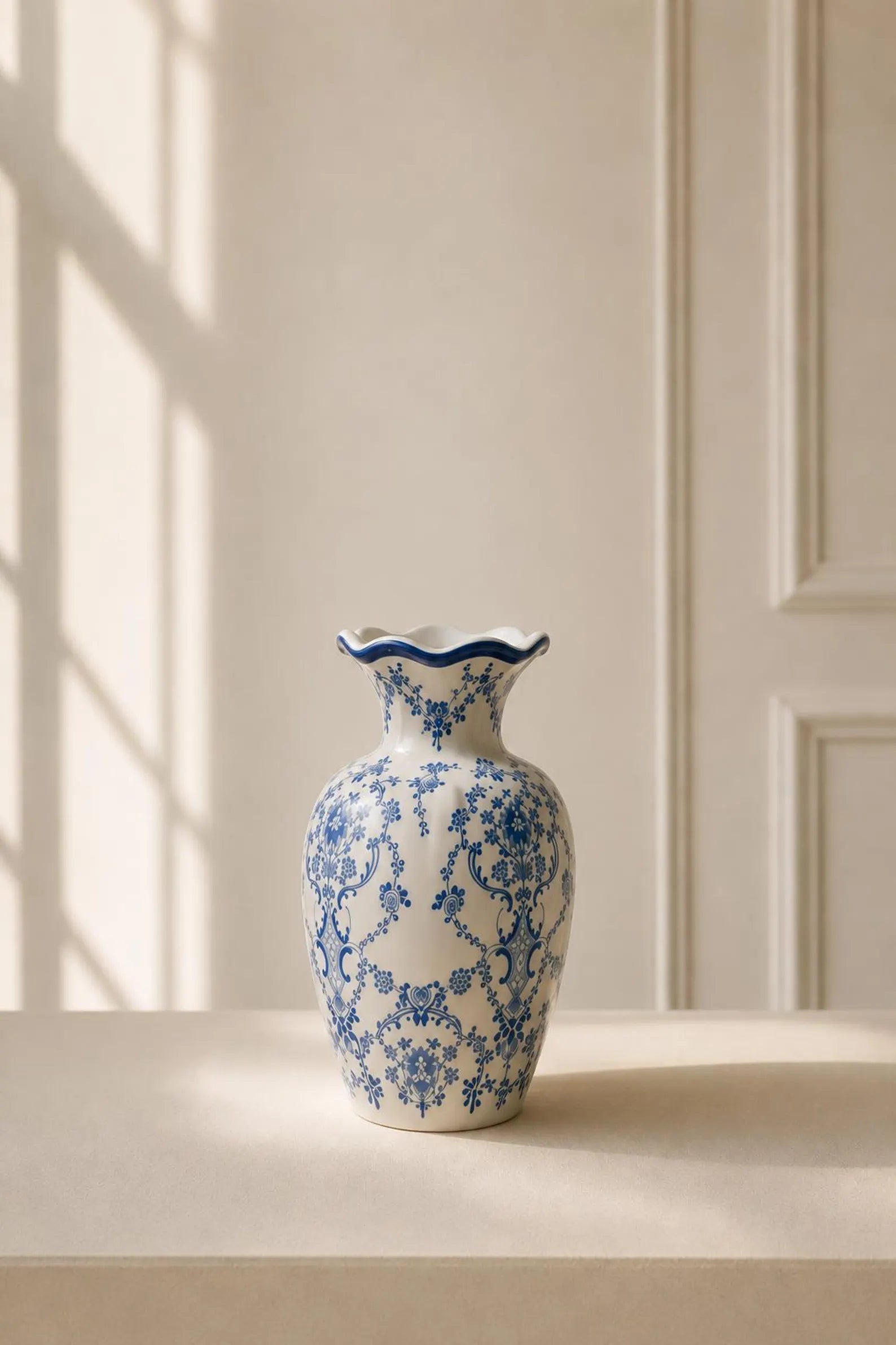 Hand-painted blue and white porcelain Chinoiserie flower vase